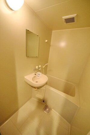 アドニスウエストの物件内観写真